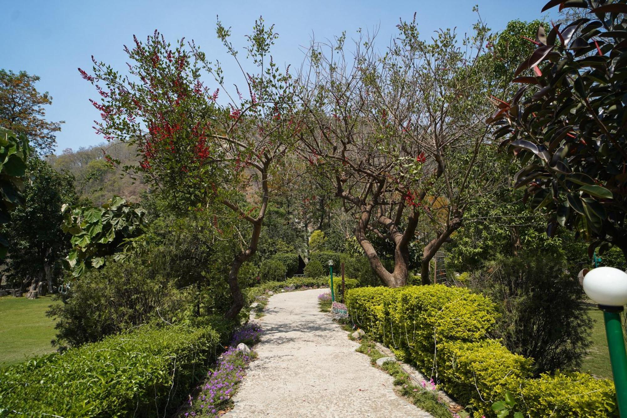 The Solluna Resort Garjia Екстериор снимка