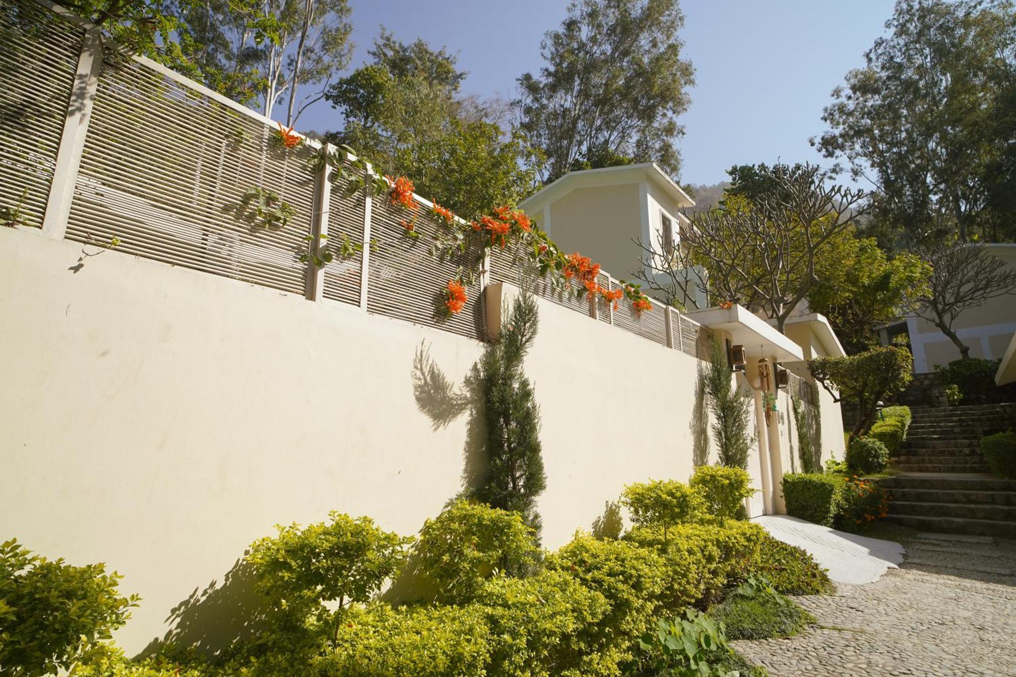 The Solluna Resort Garjia Екстериор снимка